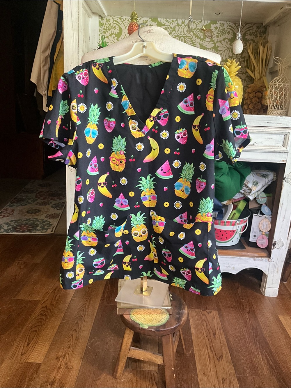 Xl scrub top